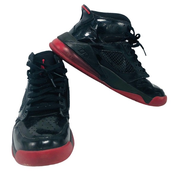 Nike Air Jordan Mars 270 CD7070-O06 Black Patent Red Air Max 270 Size 10
